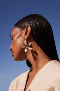 Cult Gaia Della Earring Pearl