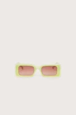 Discount Cult Gaia Hera Sunglasses Mantis