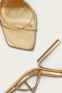 Discount Cult Gaia Lotus Sandal Gold