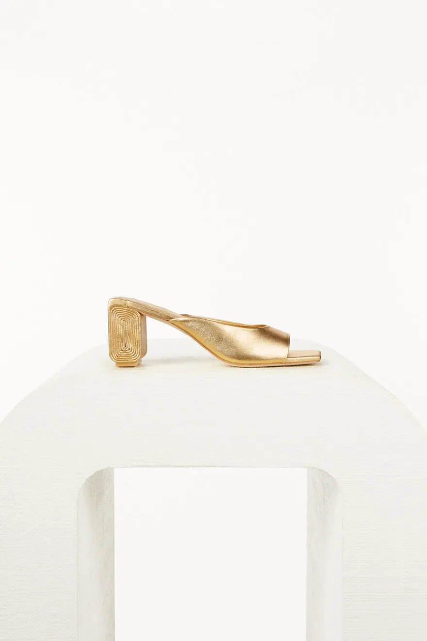 Hot Cult Gaia Nala Sandal Gold